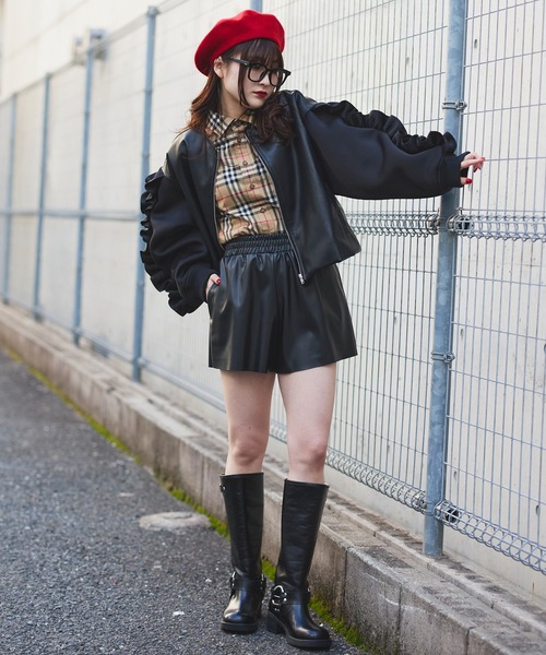 Narcissus(ナルシス)の「【Narcissus】フリルレザーブルゾン(ブルゾン・レディース・ブラック/ベージュ・FREE)」の4枚目の写真