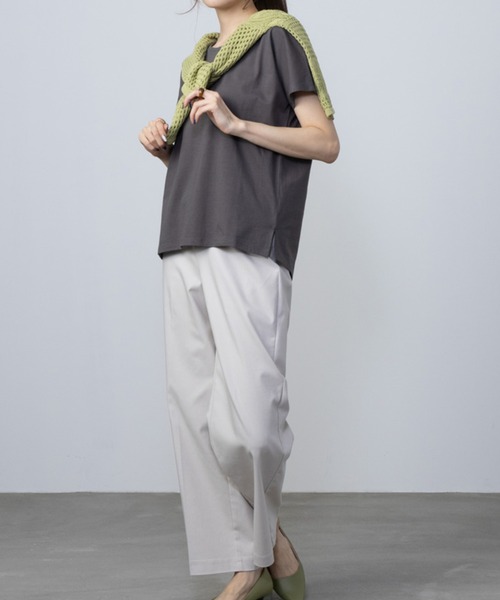 NAVY（ネイビー）の「NAVY 抗菌・UVカット・紫外線対策 ベーシックドルマンTシャツ（Tシャツ/カットソー・レディース・チャコールグレー/ブルーグリーン/ホワイト/ピンク・L/M/S/XL）」の9枚目の写真