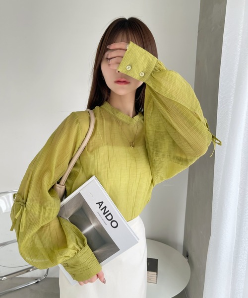 Ada.(エイダ)の「前後2WAY スリット袖 シアー シャツ(シャツ/ブラウス・レディース・ライトグリーン/ブルー/オフホワイト/ブラック・FREE)」の19枚目の写真
