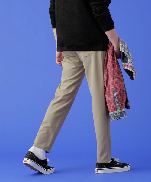 Apo(s)ture（アポスチャー）の「PETE-001/合繊スキニーパンツ（その他パンツ・メンズ・ブラック/チャコール/ベージュ/グリーン・XS/S/M/L/XL）」の3枚目の写真