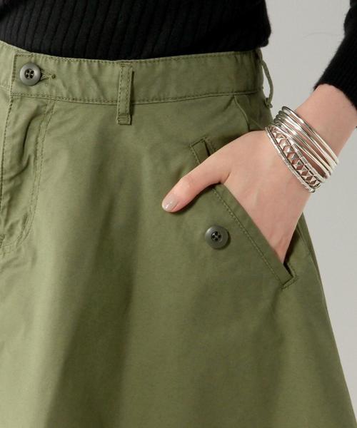 UNITED ARROWS（ユナイテッドアローズ）の「UWMF C/PU MLT フレアスカート◆（スカート・レディース・オリーブ・38/36）」の4枚目の写真
