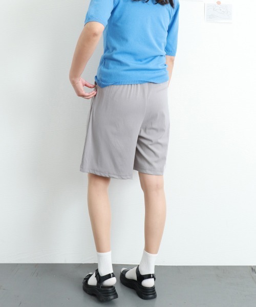 リバプール レディース ハーフパンツ・ショーツ ボトムス Christine High-Rise A-Line Fray Shorts with Button Fly リバプール レディース ハーフパンツ・ショーツ ボトムス Five-Pocket
