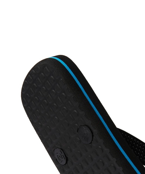 DC SHOES（ディーシーシューズ）の「Ks SPRAY GRAFFIK/DCキッズビーサン(ビーチサンダル）（サンダル・キッズ・ブラウン/ブラック系その他/ブラックミックス/ホワイト×ブラック/グリーン系カモフラージュ・18cm/24cm/23cm/22cm/21cm/20cm/19cm/17cm）」の19枚目の写真