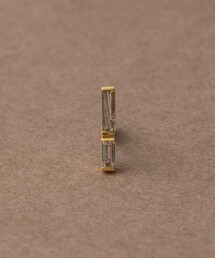 片耳用シングルピアス K18イエローゴールド ピアス」に該当する