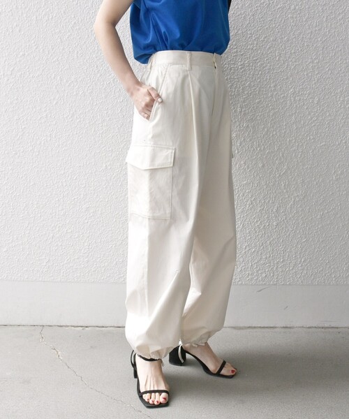 SHIPS any（シップス エニィ）の「SHIPS any:〈洗濯機可能〉コットン リネン イージー カーゴ パンツ（カーゴパンツ・レディース・ブラック/オリーブ/ホワイト・36/38）」の6枚目の写真