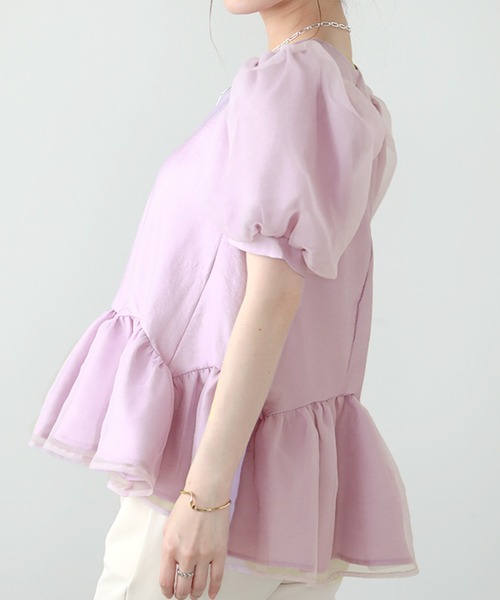 O.S.K（オーエスケー）の「[O.S.K] スクエアネックオーガンジートップス（シャツ/ブラウス・レディース・パープル/ブラック/アイボリー・L/M）」の7枚目の写真