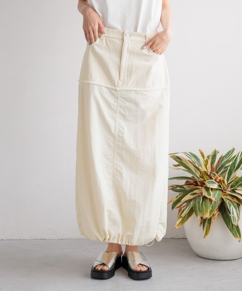 LOWRYS FARM(ローリーズファーム)の「アマオリデニムスカート 111684(デニムスカート・レディース・ブラック/アイボリー・FREE)」の7枚目の写真