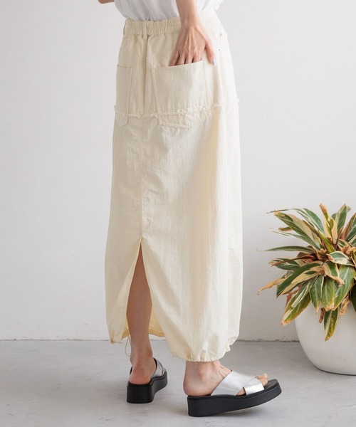 LOWRYS FARM(ローリーズファーム)の「アマオリデニムスカート 111684(デニムスカート・レディース・ブラック/アイボリー・FREE)」の8枚目の写真