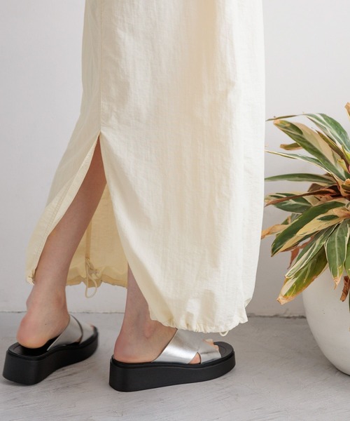 LOWRYS FARM(ローリーズファーム)の「アマオリデニムスカート 111684(デニムスカート・レディース・ブラック/アイボリー・FREE)」の10枚目の写真