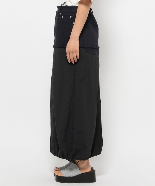 LOWRYS FARM(ローリーズファーム)の「アマオリデニムスカート 111684(デニムスカート・レディース・ブラック/アイボリー・FREE)」の17枚目の写真