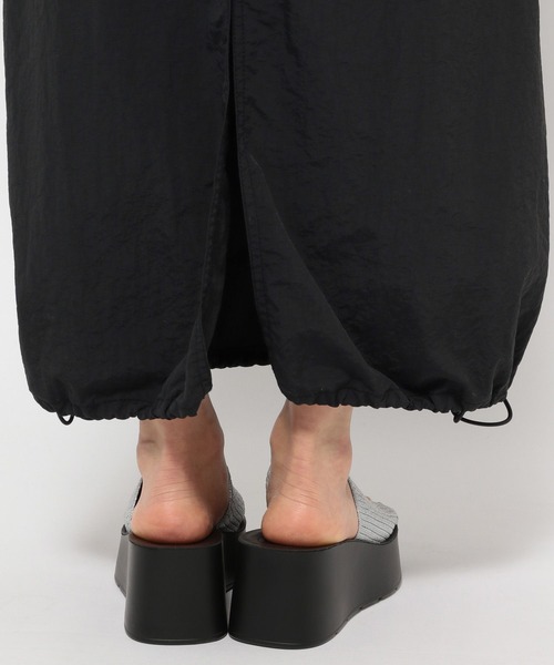 LOWRYS FARM(ローリーズファーム)の「アマオリデニムスカート 111684(デニムスカート・レディース・ブラック/アイボリー・FREE)」の21枚目の写真