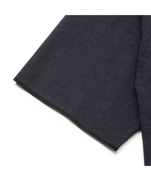 CALEE（キャリー）の「MULTI FUNCTION COMPACT FRENCE TERRY CS（Tシャツ/カットソー・メンズ・オリーブ/チャコールグレー・MEDIUM/LARGE/X-LARGE）」の4枚目の写真