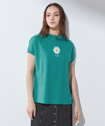 【接触冷感・UVカット・汗じみ防止】フラワープリントTシャツ