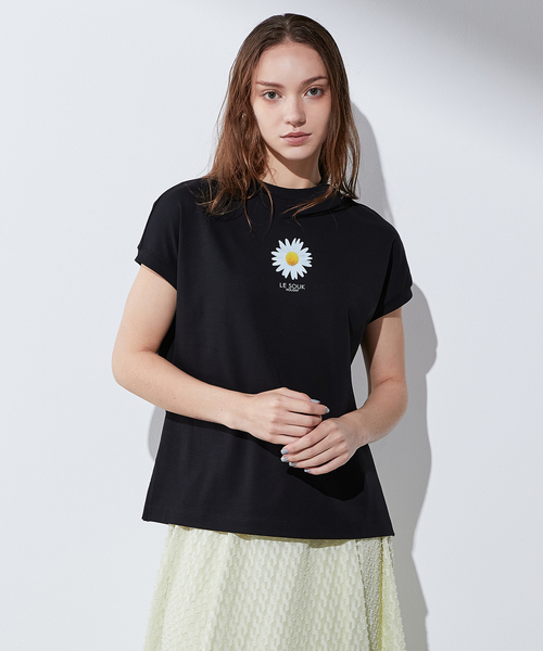 LE SOUK HOLIDAY(ルスークホリデー)の「【接触冷感・UVカット・汗じみ防止】フラワープリントTシャツ(Tシャツ/カットソー・レディース・グリーン/カーキ/ブラック・M/L)」の11枚目の写真