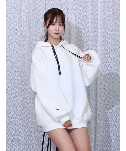 EATME（イートミー）の「【EATME×ENAKO】ロゴ刺しゅうパーカー（パーカー・レディース・オフホワイト/ブラック・FREE）」の13枚目の写真