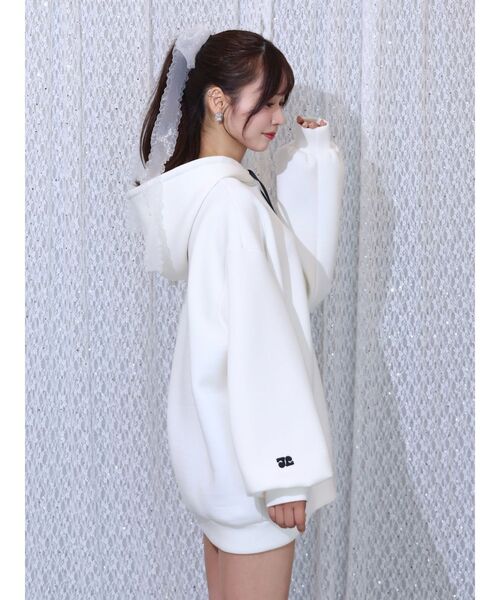 EATME（イートミー）の「【EATME×ENAKO】ロゴ刺しゅうパーカー（パーカー・レディース・オフホワイト/ブラック・FREE）」の14枚目の写真