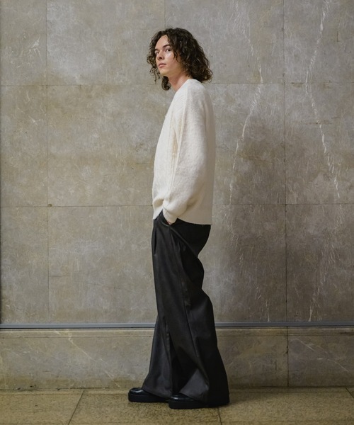 CASPER JOHN(キャスパージョン)の「Fragrance cable knit/フレグランスケーブルニット(ニット/セーター・メンズ・カーキ/ブラック/アイボリー/オレンジ・LARGE/MEDIUM/SMALL/X-SMALL)」の11枚目の写真