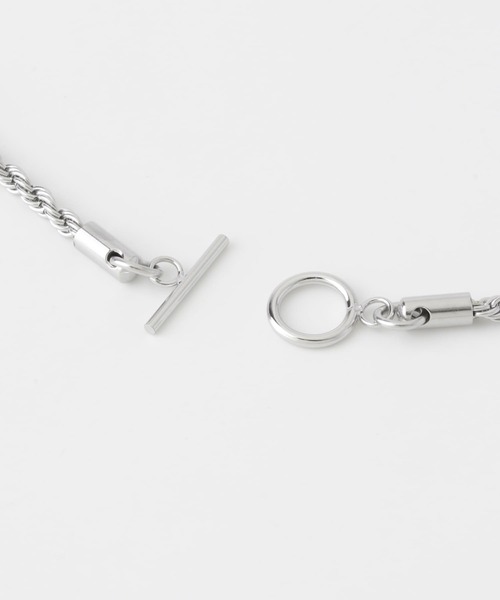URBAN RESEARCH DOORS（アーバンリサーチドアーズ）の「ツイストチェーンネックレス（ネックレス・メンズ・シルバー・-）」の4枚目の写真