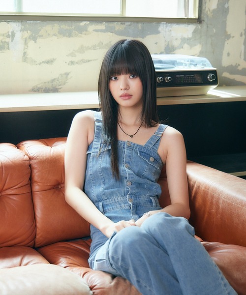 ENVYM（アンビー）の「デニムカーゴオールインワン（サロペット/オーバーオール・レディース・ブルー・SMALL/MEDIUM）」の19枚目の写真