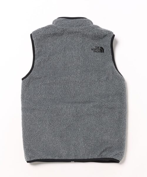 THE NORTH FACE(ザノースフェイス)の「THE NORTH FACE/ザ・ノース・フェイス/REVERSIBLE COZY VT/リバーシブルコージーベスト/KIDS/キッズ/NYJ82445/REVERSIBLE COZY VT(ベスト・キッズ・ブラック/ネイビー・120cm/130cm/140cm/150cm)」の5枚目の写真