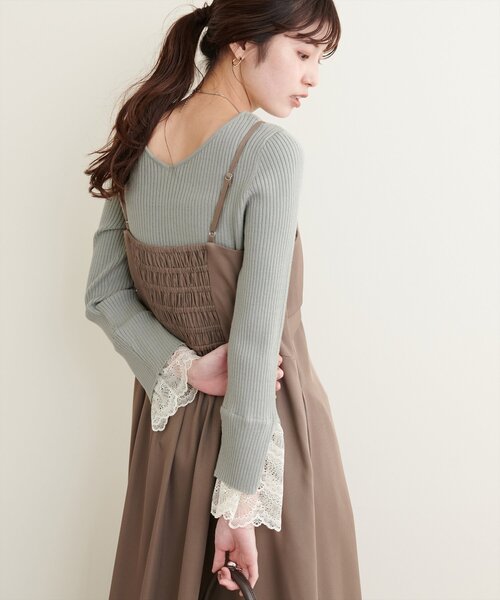 natural couture(ナチュラルクチュール)の「前後2WAY袖口レースリブニット(ニット/セーター・レディース・ミント/チャコールグレー/グレー/オフホワイト/ブラック/グレイッシュベージュ/ボルドー/その他1/その他2・FREE)」の9枚目の写真