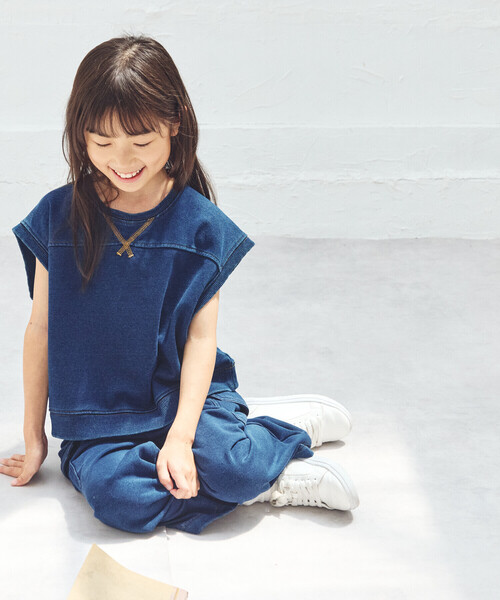 COMME CA ISM（コムサイズム）の「オーバーサイズベスト（ベスト・キッズ・インディゴブルー・100cm/110cm/120cm/130cm/140cm/150cm）」の4枚目の写真