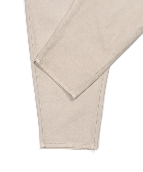 The DUFFER of ST.GEORGE（ザダファーオブセントジョージ）の「WEBBING BELT KERSEY WIDE PANTS：ワイドテーパード イージーパンツ（その他パンツ・メンズ・アイボリー/ブラック/ブラウン・SMALL/MEDIUM/LARGE/X-LARGE）」の6枚目の写真