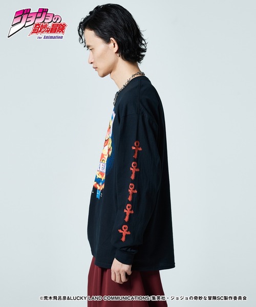 glamb(グラム)の「Magician's Red Long Sleeves T-shirt / マジシャンズレッドロングスリーブTシャツ(Tシャツ/カットソー・メンズ・ホワイト/ブラック・S/M/L/XL)」の5枚目の写真