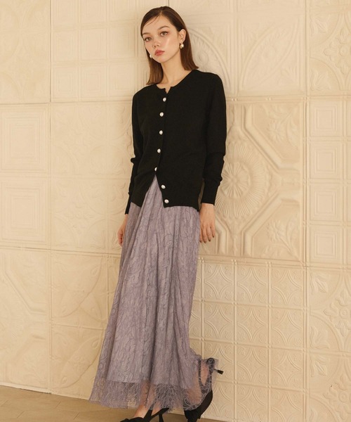 fifth(フィフス)の「パールボタンニットカーディガン(カーディガン/ボレロ・レディース・ブラック/アイボリー/ベージュ/グレー・M)」の5枚目の写真