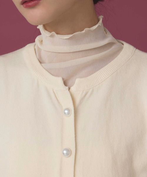 fifth(フィフス)の「パールボタンニットカーディガン(カーディガン/ボレロ・レディース・ブラック/アイボリー/ベージュ/グレー・M)」の7枚目の写真