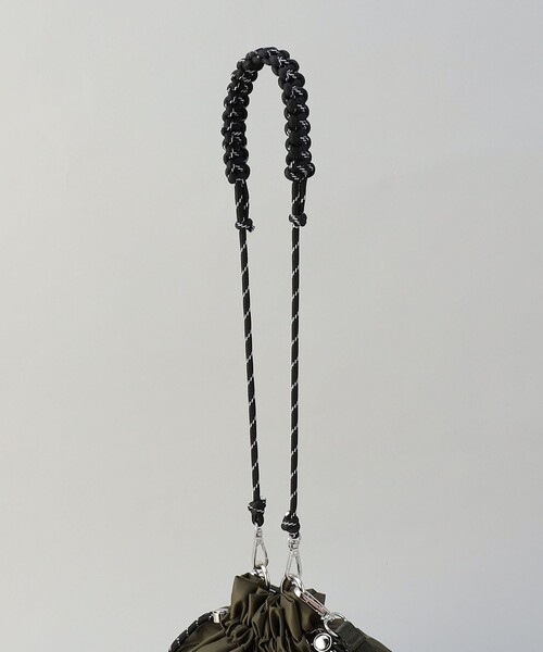 coen（コーエン）の「サテンドローストリング2WAYバッグ（ショルダーバッグ・レディース・ブラック/オリーブ・FREE）」の5枚目の写真