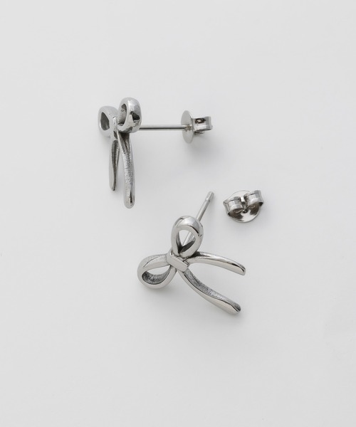 ciite' surgical stainless(シーテサージカルステンレス)の「【 金属アレルギー対応 】 リボンピアス サージカルステンレス (両耳用)(ピアス(両耳用)・レディース・ゴールド/シルバー/ピンクゴールド・FREE)」の16枚目の写真