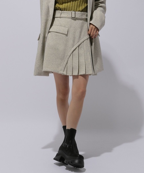 HARE（ハレ）の「2Pミドルジャケット＊アシメプリーツショートパンツ(HARE)（セットアップ・レディース・ブラック/オフホワイト・FREE）」の19枚目の写真