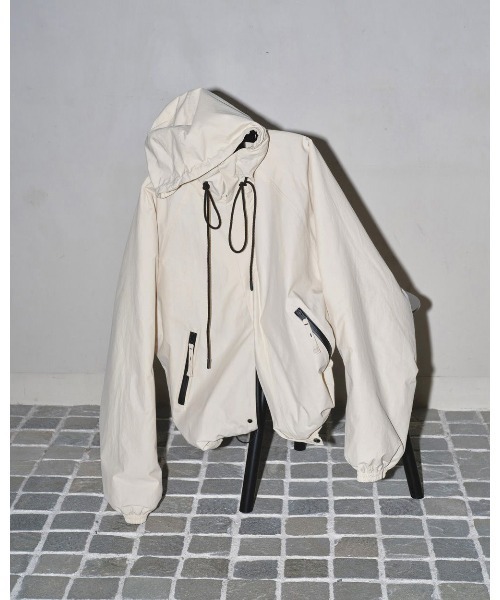 TODAYFUL（トゥデイフル）の「TODAYFUL Hoodie Puff Jacket 12420203（その他アウター・レディース・オフホワイト/ブラック・38/36）」の14枚目の写真