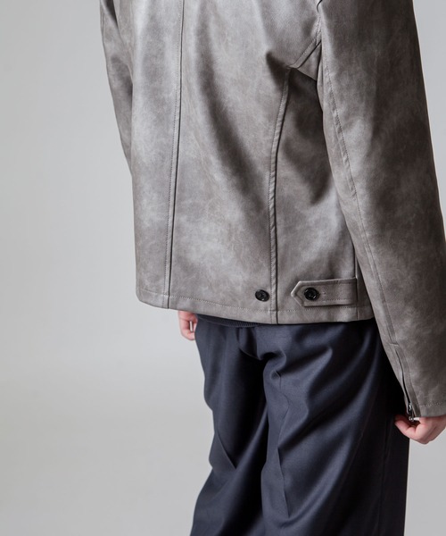 セール】【White Line】 ミニマル レザー ジャケット / 短丈