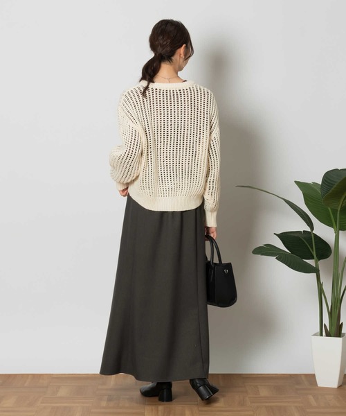 Right-on（ライトオン）の「【HONEYSUCKLE ROSE】スパンコールカーデレイヤード（アンサンブル・レディース・ダークグレー/オフホワイト・M/L/XL/S）」の5枚目の写真