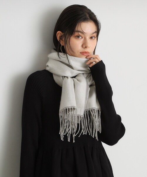 THE SHOP TK （ザ ショップ ティーケー ）の「◆リバーシブルマフラー（ストール/ショール・レディース・ライトグレー系6/チャコール/オレンジ系その他5・00）」の4枚目の写真
