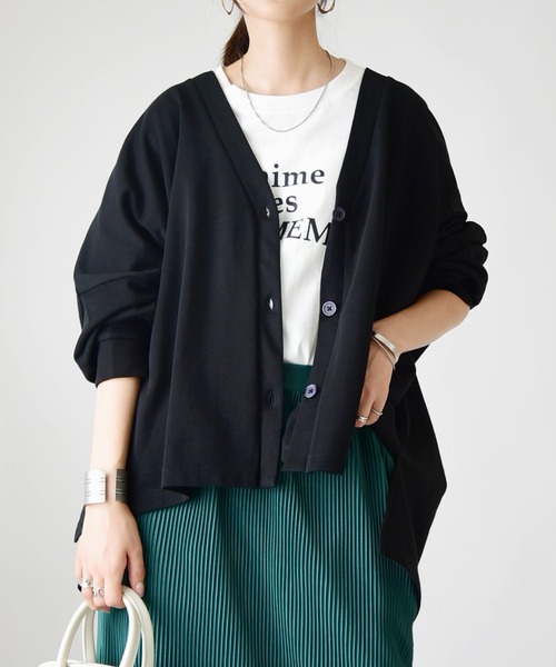and it_（アンドイット）の「Vネックスウェットワイドカーディガン（カーディガン/ボレロ・レディース・杢グレー/ナチュラル/グレイッシュブルー/ブラック/カーキ・M-L）」の2枚目の写真