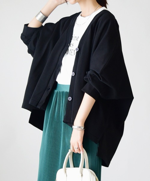 and it_（アンドイット）の「Vネックスウェットワイドカーディガン（カーディガン/ボレロ・レディース・杢グレー/ナチュラル/グレイッシュブルー/ブラック/カーキ・M-L）」の7枚目の写真