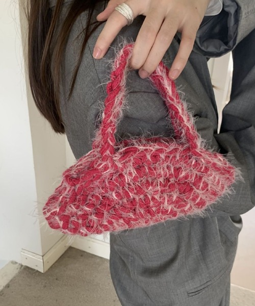 Vipoa(ヴィポア)の「shaggy mini hand bag(ハンドバッグ・レディース・ライトブルー/チャコールグレー/ブルー/ブラック/ホワイト/グリーン/ライトグリーン/イエロー/オレンジ/パープル/レッド・FREE)」の10枚目の写真