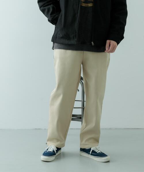 ITEMS URBANRESEARCH（アイテムズ アーバンリサーチ）の「裏フリース リラックスチノパンツ（その他パンツ・メンズ・オリーブ/ブラック/ライトベージュ・MEDIUM/LARGE）」の5枚目の写真