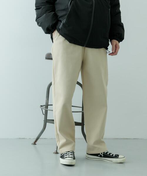 ITEMS URBANRESEARCH（アイテムズ アーバンリサーチ）の「裏フリース リラックスチノパンツ（その他パンツ・メンズ・オリーブ/ブラック/ライトベージュ・MEDIUM/LARGE）」の12枚目の写真
