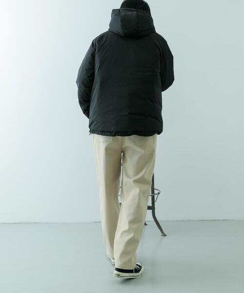 ITEMS URBANRESEARCH（アイテムズ アーバンリサーチ）の「裏フリース リラックスチノパンツ（その他パンツ・メンズ・オリーブ/ブラック/ライトベージュ・MEDIUM/LARGE）」の15枚目の写真