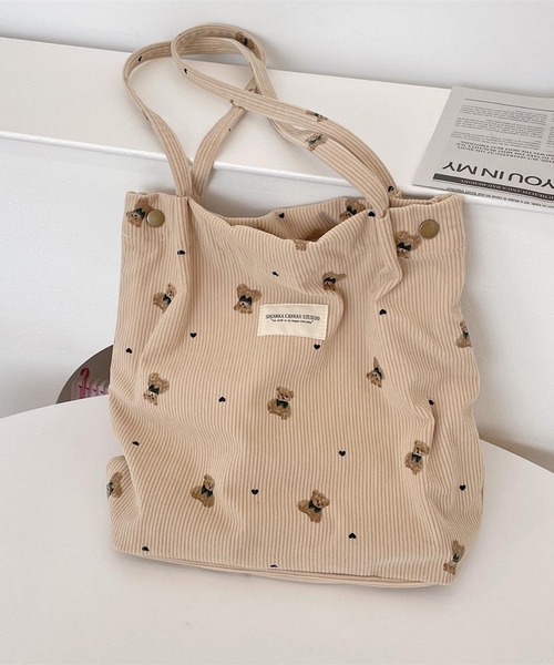 Mignonjour（ミニョンジュール）の「Mignonjour/くまコーデュロイトートバッグ M2596（トートバッグ・レディース・ベージュ/ホワイト/ブルー/ピンク・FREE）」の12枚目の写真