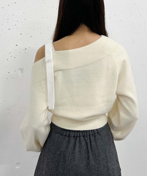 archives（アルシーヴ）の「ベロアリボンワンショルニット（ニット/セーター・レディース・グレー/アイボリー/ブラック・MEDIUM）」の22枚目の写真