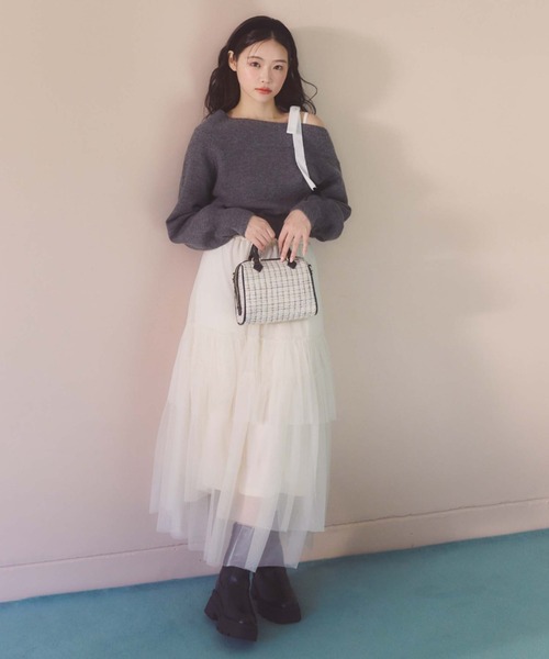 archives（アルシーヴ）の「ベロアリボンワンショルニット（ニット/セーター・レディース・グレー/アイボリー/ブラック・MEDIUM）」の15枚目の写真