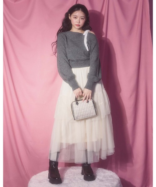 archives（アルシーヴ）の「ベロアリボンワンショルニット（ニット/セーター・レディース・グレー/アイボリー/ブラック・MEDIUM）」の10枚目の写真