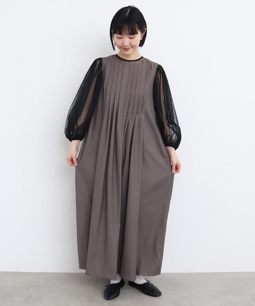 l'atelier du savon（アトリエドサボン）の「_TRプリーツタックノースリワンピース（ワンピース・レディース・ブラック/グレー・FREE）」の9枚目の写真