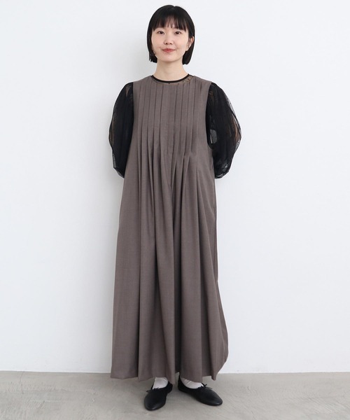 l'atelier du savon（アトリエドサボン）の「_TRプリーツタックノースリワンピース（ワンピース・レディース・ブラック/グレー・FREE）」の19枚目の写真