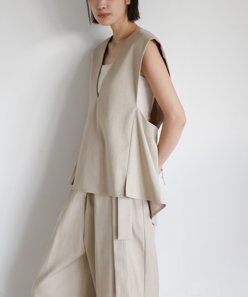 select MOCA Et（セレクトモカエト）の「【Et】Back Flare Vest（ベスト・レディース・ライトブラウン/ブラック/ベージュ・FREE）」の8枚目の写真